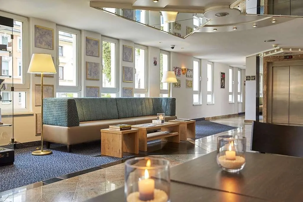 H4 Hotel Residenzschloss Bayreuth 4*,