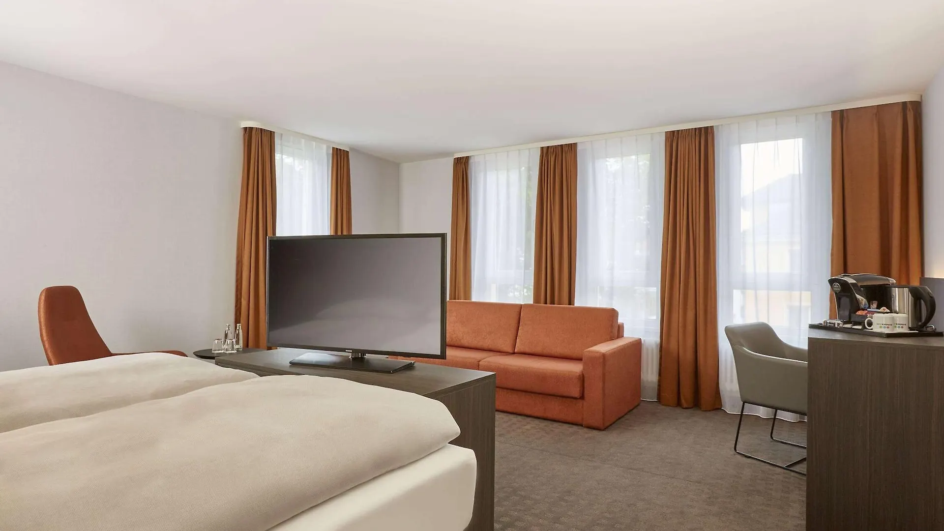 H4 Hotel Residenzschloss Bayreuth 4*,  Tyskland